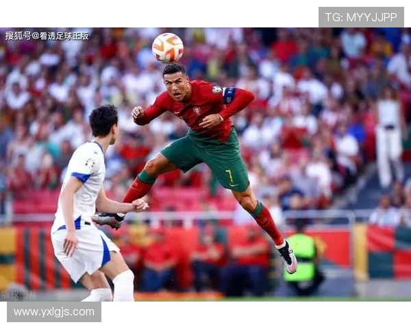 足球明星文化程度对职业生涯发展的影响及其社会责任感的探讨